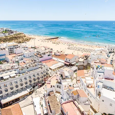 Feriehus Santana - In The Heart Of Albufeira